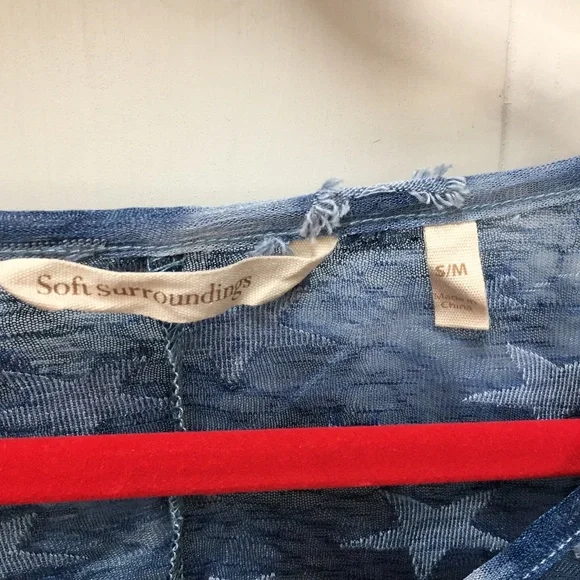 Soft Surroundings Sheer Blue & White Star Top Small/ Medium - Picture 6 of 16